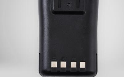 手持臺(tái)對(duì)講機(jī)：620等雙節(jié)鋰電池放久了，充電一段時(shí)間仍不能使用怎么辦?