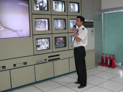國(guó)外的對(duì)講機(jī)愛(ài)好者來(lái)在中國(guó)怎么才能訪問(wèn)DMR中繼網(wǎng)絡(luò)？
